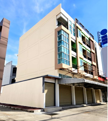 Shophouses for rent วิทยาลัยเทคนิคราชสิทธาราม : Brand New Commercial Building for Rent on Main Road (Phutthamonthon Sai 4 - Phutthasakhon).