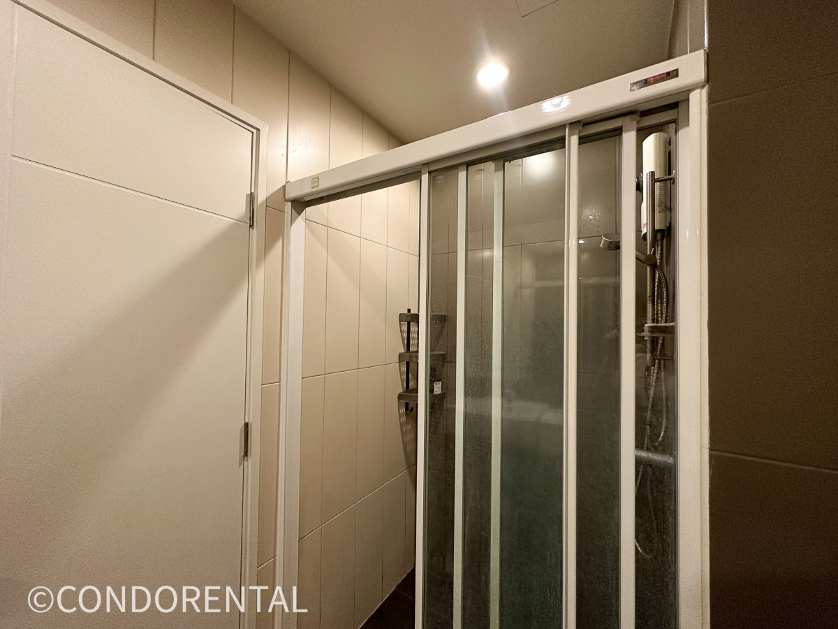 รูป Centric Ratchada - Huai Khwang ห้องสวย ราคาดี สอบถามเพิ่มเติมได้ที่ Line @condorental - รูปที่ 16/18