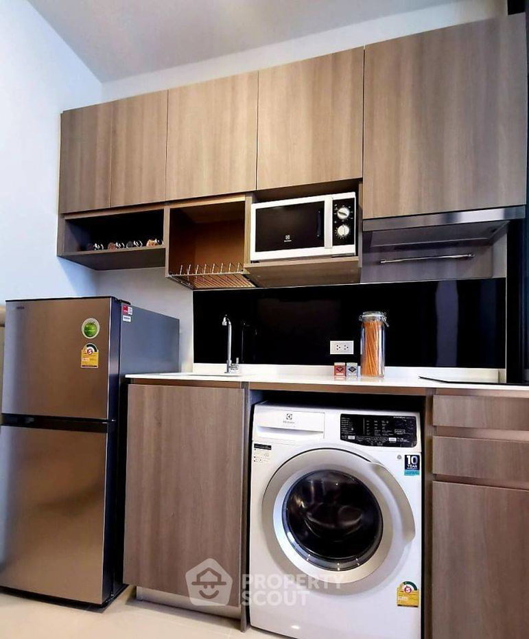 picture 1-BR Condo At Knightsbridge Bearing, 400m To BTS Bearing (ID 592046) - 5/9