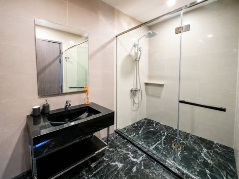 Value 1BR Asok Condo Edge Sukhumvit 23, 20.18% Below Market - U984550