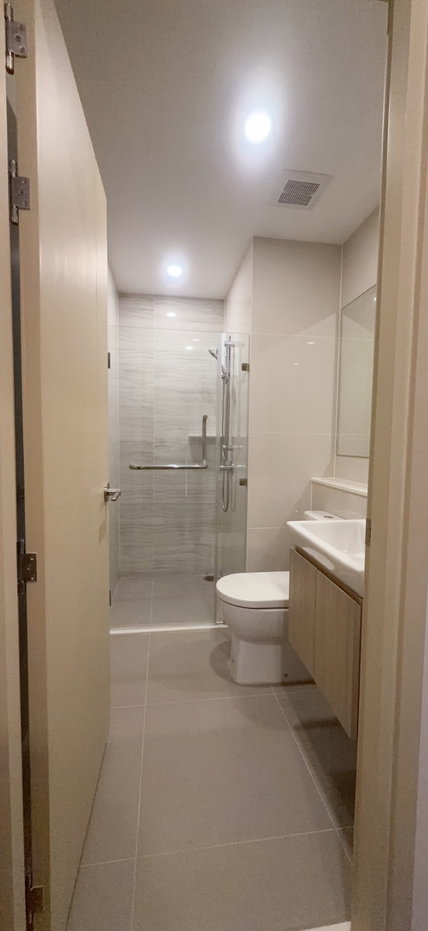 รูป Life Rama 4-Asoke ห้องสวยฟังก์ชันเป๊ะ และ พร้อมมุมนั่งเล่นพักผ่อนสบายๆ แต่งครบ - รูปที่ 10/12