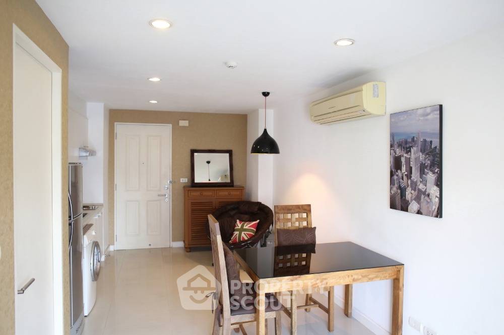 picture 1-BR Condo For Rent At B.R. Condo, 8th Floor, Khlong Chan (ID 380272) - 16/22