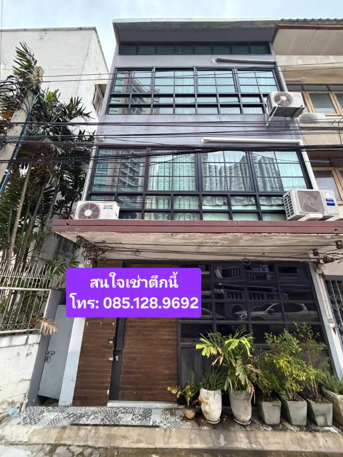 รูป ให้เช่า  โฮมออฟฟิศทำเลทอง สาธุประดิษฐ์ 31 (หมู่บ้านนครไทย) - รูปที่ 1/8