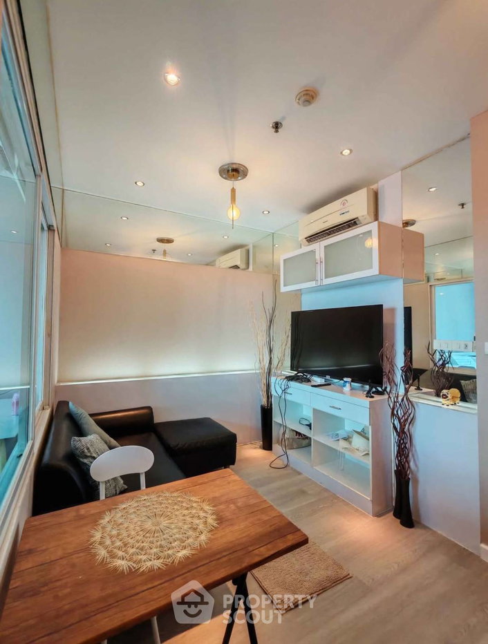picture 19th-Floor 1-BR 30 Sqm Condo At Life @ Ratchada-Huaikwang, MRT Sutthisan 400m (ID 2259415) - 10/26