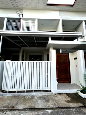 ทาวน์โฮมให้เช่า : 🏡 ให้เช่าบ้าน ทาวน์โฮม ในโครงการหมู่บ้านพิมมดา ทำเลดี เดินทางสะดวก ติดถนนวงแหวนรอบ 3 พร้อมเฟอร์นิเจอร์ครบชุด
