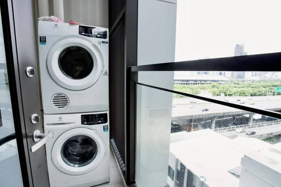 รูป 🔥 Chewathai Residence Asoke ห้อง Duplexเพียง 25,000 บาท ✨ 1 ห้องนอน 35 ตร.ม. ชั้น 10 ใกล้ MRT พระราม 9, Terminal 21พร้อมเข้าอยู่ 🏙️ - รูปที่ 7/9