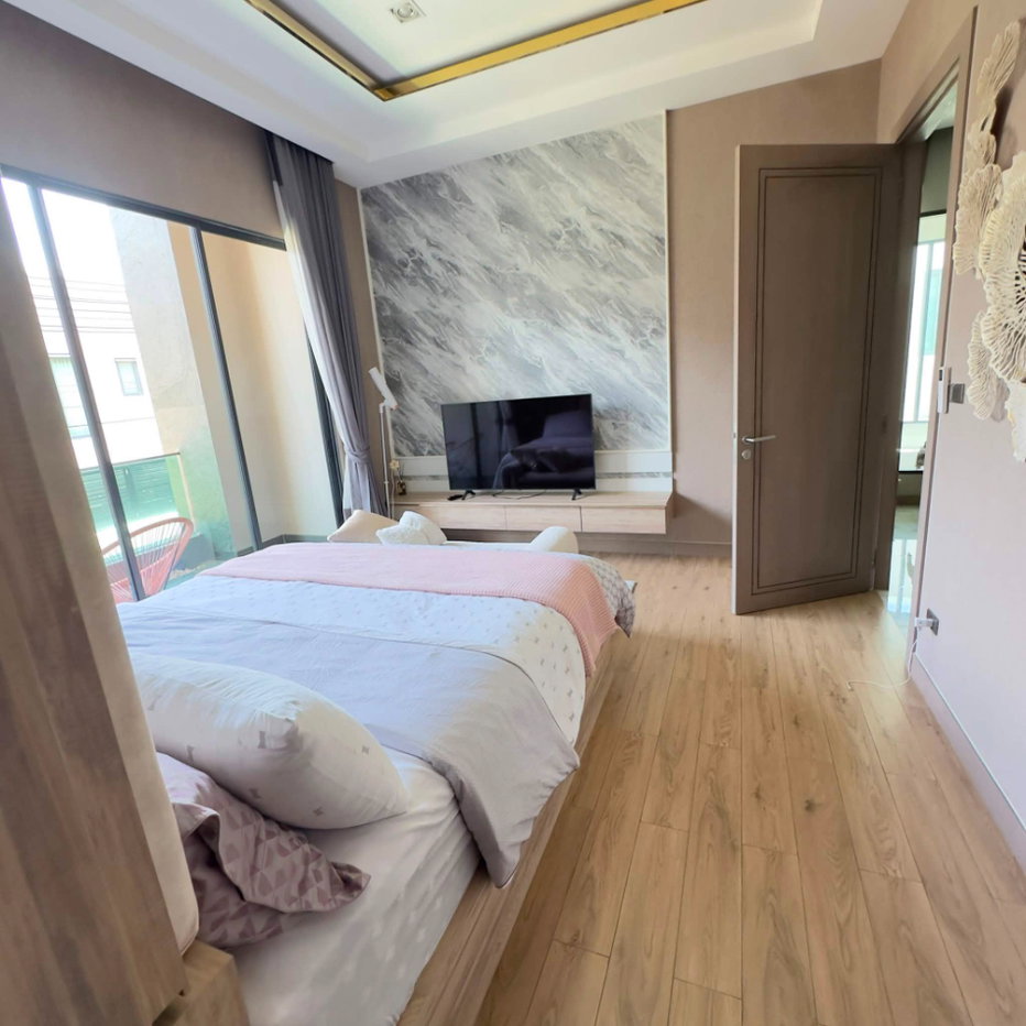 picture Luxury 2-Storey Modern Pool Villa Pattaya with premium decoration - Huay Yai zone - 11/48