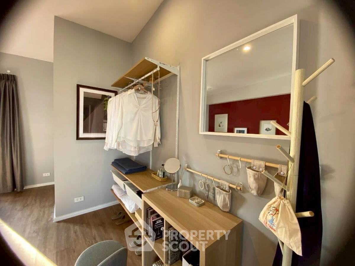 รูป ทาวน์โฮม 3 ห้องนอน ขาย ใน BritLoft โชคชัย 4 ใกล้ ลาดพร้าว (ID 3034526) - รูปที่ 4/15