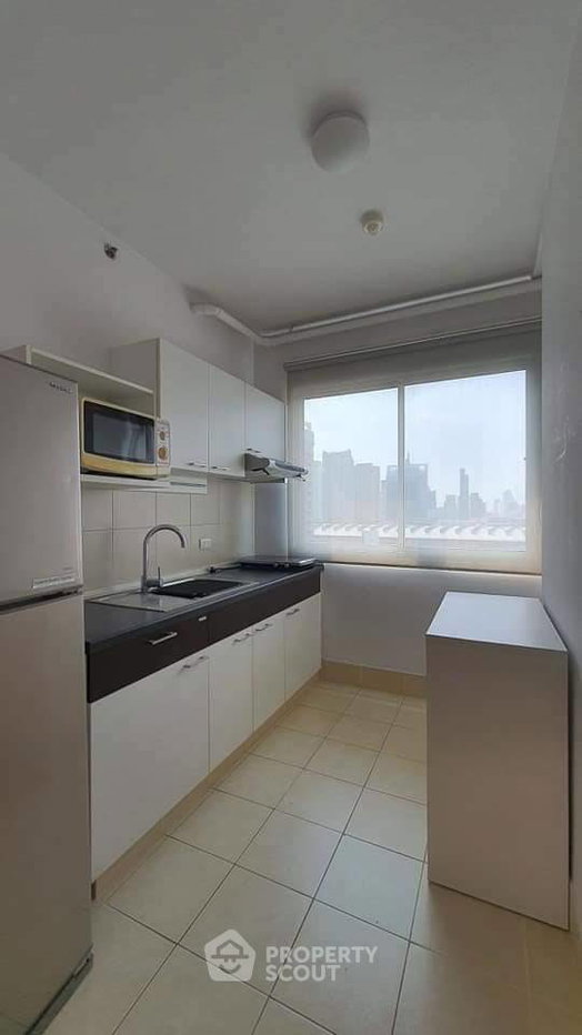 picture High-Floor 1-BR 50 Sqm For Rent Supalai Park Asoke Ratchada, MRT Phra Ram 9 (ID 688020) - 4/6
