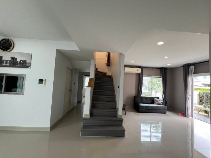 รูป บ้านให้เช่า บ้านเดี่ยว 2 ชั้น หลังมุม 65 ตร.วา พร้อมอยู่  หมู่บ้านไลฟ์ อิน เดอะ การ์เด้น บ้านฉาง ระยอง
 - รูปที่ 8/20