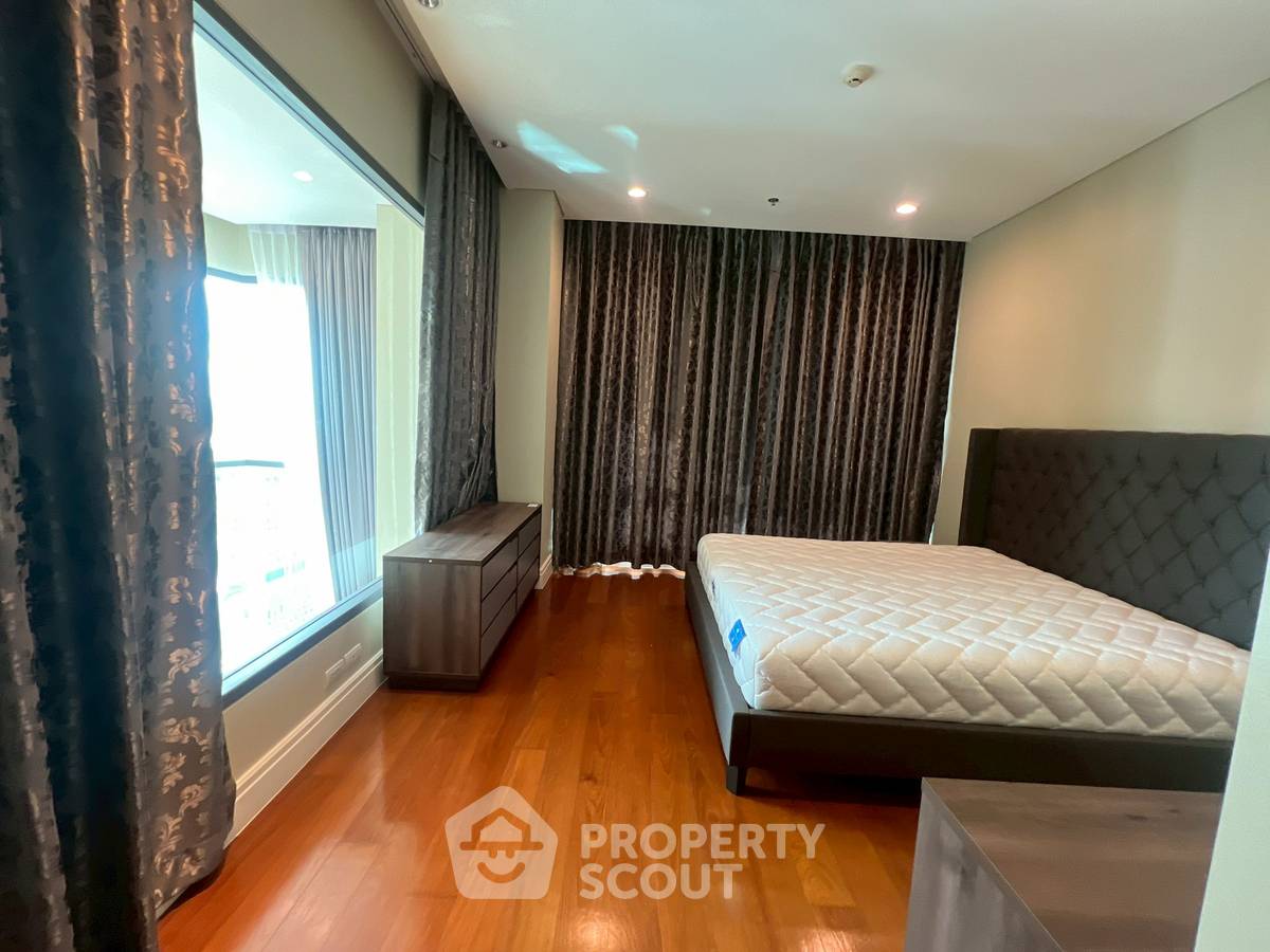 รูป คอนโด 3 ห้องนอน ชั้นสูง 31-32 ขนาด 189 ตร.ม. โครงการไบรท์ สุขุมวิท 24 ใกล้ BTS พร้อมพงษ์ (ID 3057327) - รูปที่ 5/9