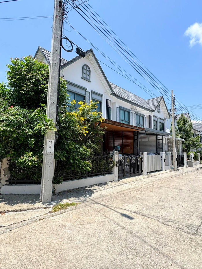 รูป 🔥ขาย ทาวน์โฮมหลังมุม โครงการ Modi Villa Bangna / โมดิ วิลล่า บางนา ทำเลซอยเอแบคบางนา หลังมุม ✅มีพื้นที่ข้างบ้านร่มรื่น ทิศทางลมดีหันหน้าทิศใต้ - รูปที่ 3/22