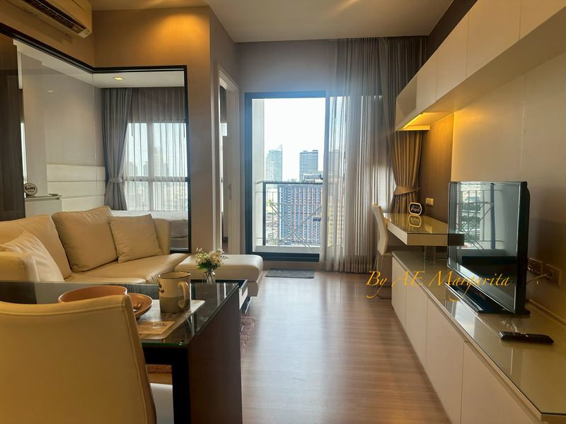 picture Urbano Absolute | 1 Bedroom for rent Nice View and Good furnished High Floor - 7/11