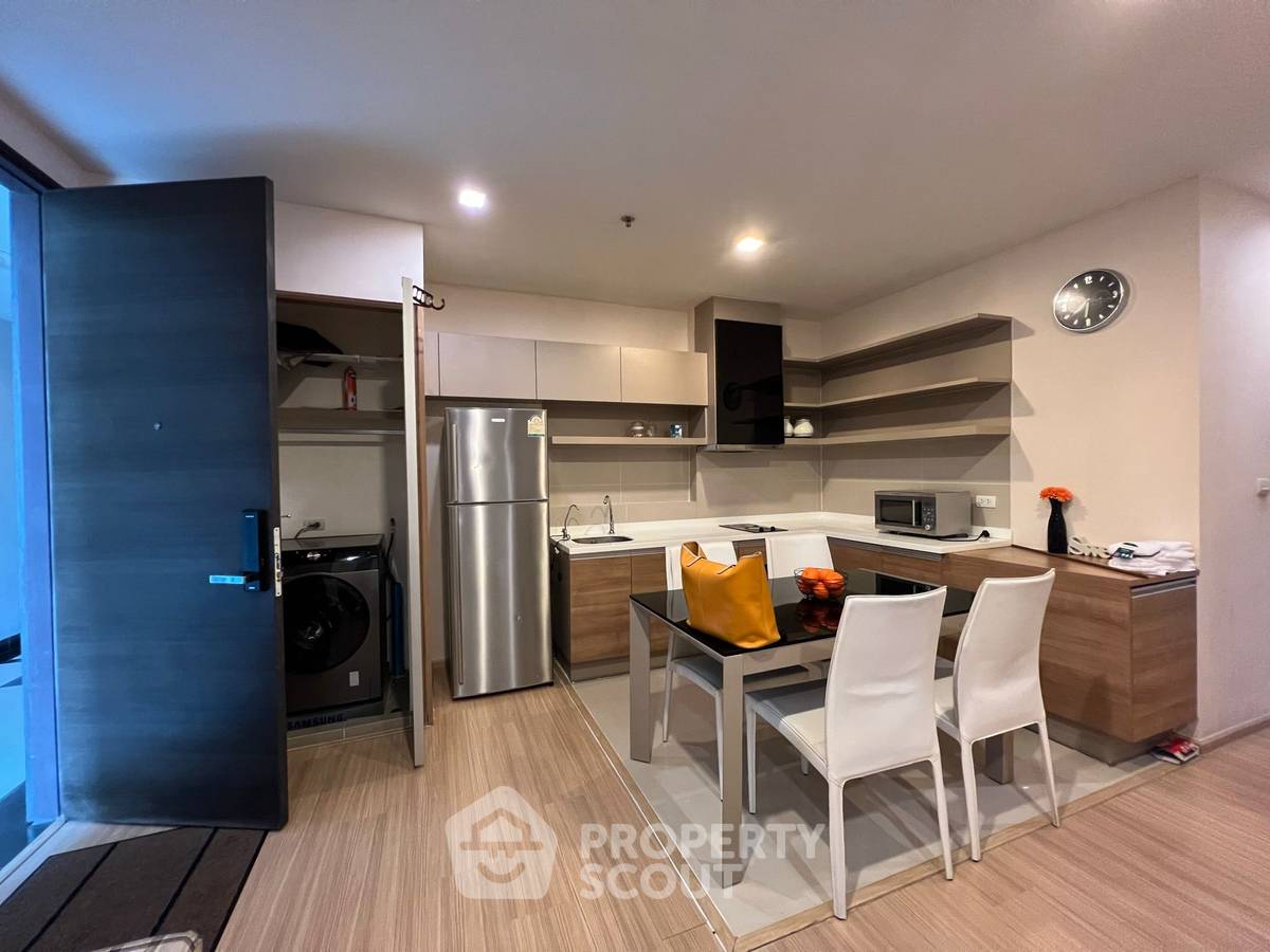 รูป คุ้มราคา 2 ห้องนอน 65 ตร.ม. ชั้น 32 Rhythm Sukhumvit 50 ใกล้ BTS อ่อนนุช 200 ม. (ID 721865) - รูปที่ 4/9