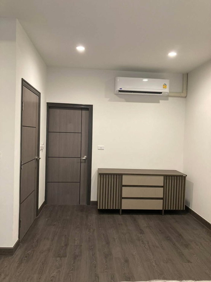 รูป บ้านเดี่ยว 3 ชั้น ในซอยสุขุมวิท 65 (เอกมัย) - รูปที่ 16/34