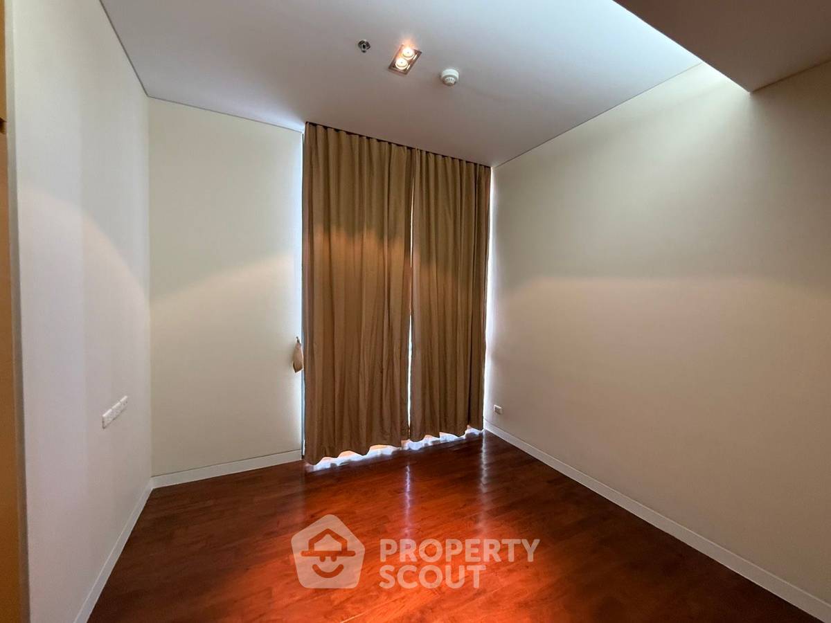 รูป คอนโด 2 ห้องนอน ขนาด 135 ตร.ม. โครงการ Domus Condominium ใกล้ BTS อโศก 300 ม. (ID 3057359) - รูปที่ 5/9