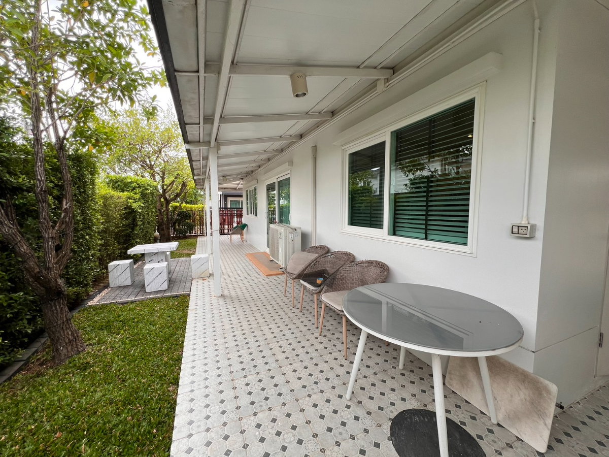 รูป บ้านเดี่ยว 2 ชั้น บ้านในโครงการพร้อมคลับเฮ้าส์สระว่ายน้ำ พร้อมเฟอร์นิเจอร์ครบครัน เข้าอยู่ได้ทันที #5A4-H0313 - รูปที่ 17/17