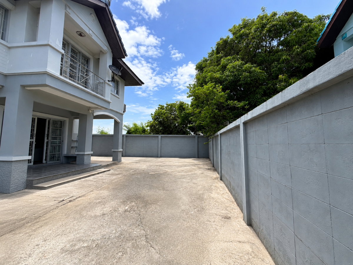 รูป 🏡 บ้านเดี่ยว 2 ชั้น หลังใหญ่ พร้อมเฟอร์ฯ ครบ เพียง 3.5 ล้านบาท! 🏡 - รูปที่ 29/30