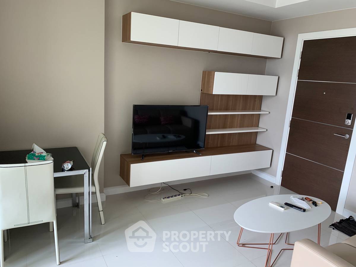 picture 1-BR Condo At The Metropolis Samrong Interchange, 90m to BTS Samrong (ID 2133428) - 2/9