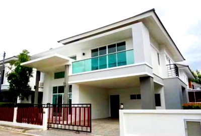 เช่าบ้านเดี่ยว รร.มงฟอร์ตวิทยาลัย แผนกมัธยม : 🏡 ให้เช่าบ้านเดี่ยว หลังใหญ่ ในโครงการคุณภาพ ทำเลดีมาก เดินทางสะดวก ใกล้โรงเรียนนานาชาติ พร้อมเฟอร์นิเจอร์ครบชุด