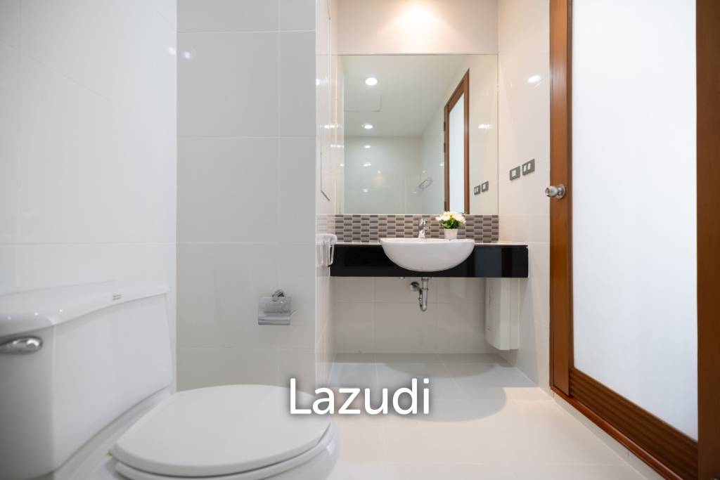 picture 3 Bed 200 Sqm Apartment for Rent - 29/33