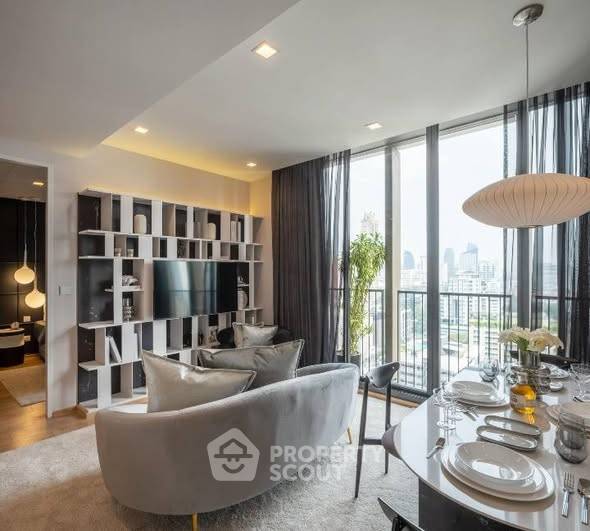 รูป คอนโด 2 ห้องนอน 55 ตร.ม. ชั้น 17 Noble Around Sukhumvit 33 ใกล้ BTS พร้อมพงษ์ (ID 3054450) - รูปที่ 3/6