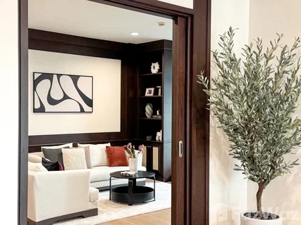 2 Bedroom Condo for sale at Baan Sathorn Chaophraya 6006003