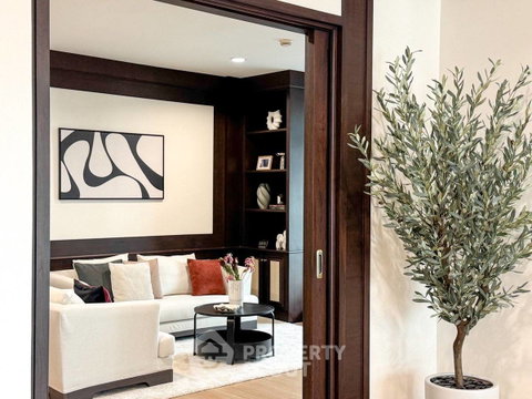 High-Floor 2-BR 136 Sqm Condo At Baan Sathorn Chaopraya, BTS Krung Thon Buri (ID 3057355)