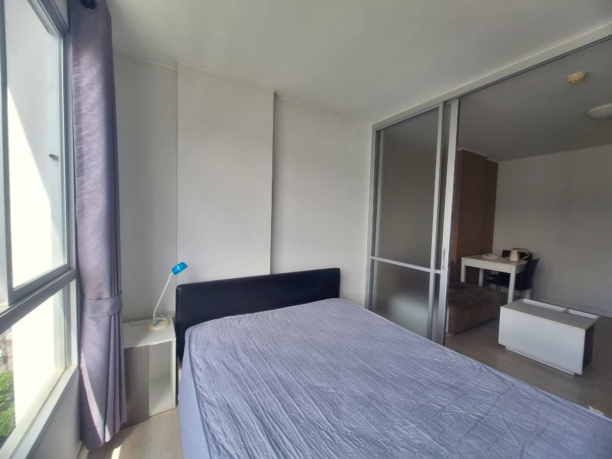 picture D Condo Sign for rent, available immediately. Size: 30 sq.m., 8th floor, Building B. - 7/16