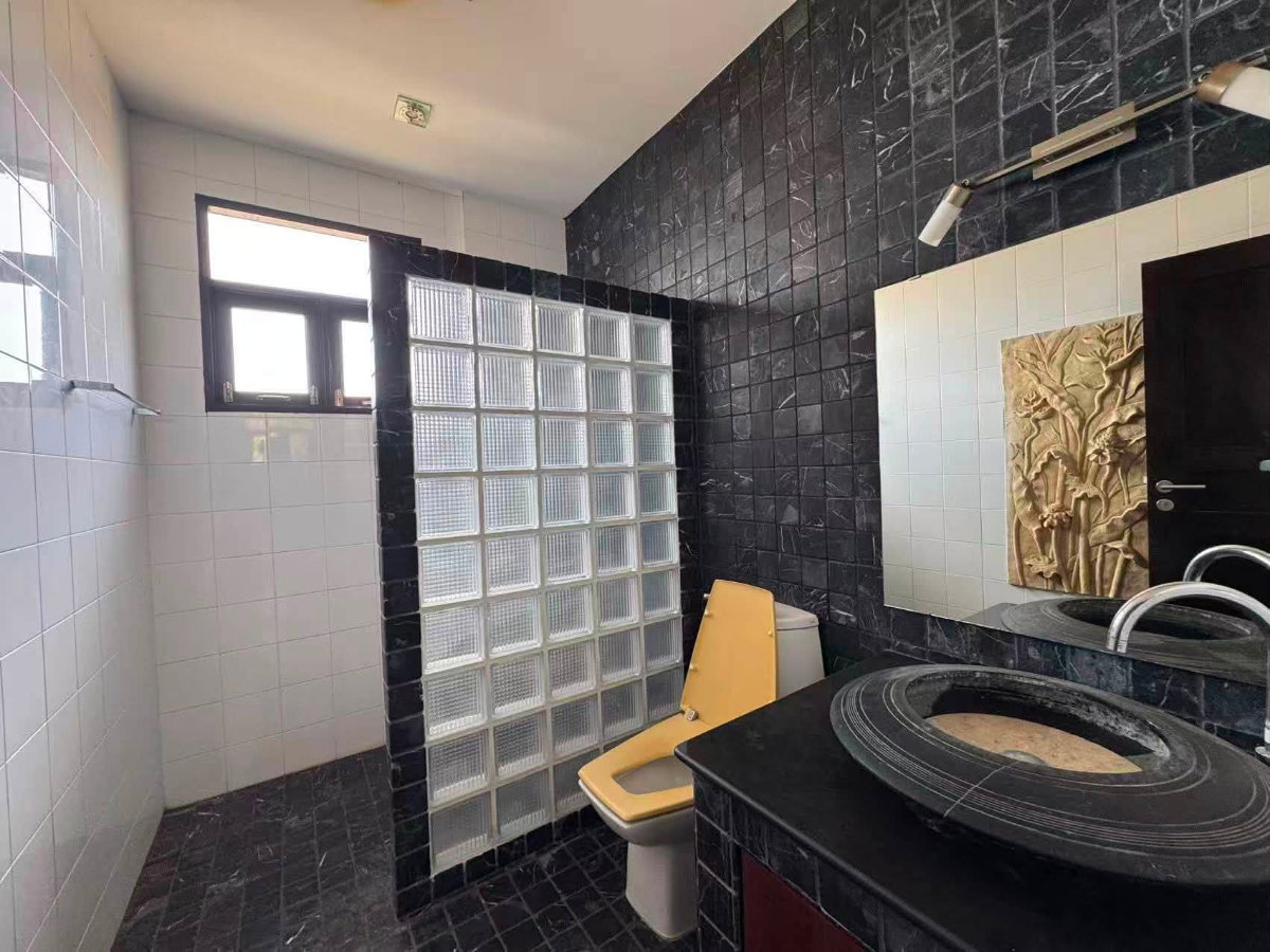 picture Spacious Pool VIlla in Bang Saray in a safe and secure house development 3beds 2baths with private pool - 15/15