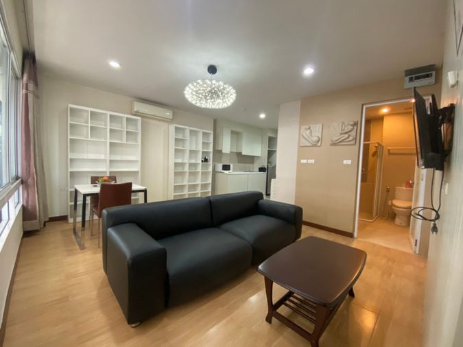 ให้เช่าคอนโดเลี้ยงสัตว์ได้ Happy Condo ลาดพร้าว101 1นอนใหญ่ มีห้องแต่งตัว 【Line: Yosita828】