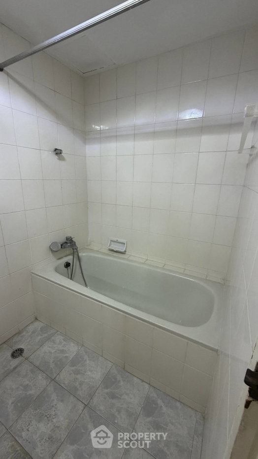 รูป คอนโด 3 ห้องนอน ให้เช่า ที่ ไท่ปิง ทาวเวอร์ส สุขุมวิท 63 ใกล้ ARL รามคำแหง (ID 3054967) - รูปที่ 22/41