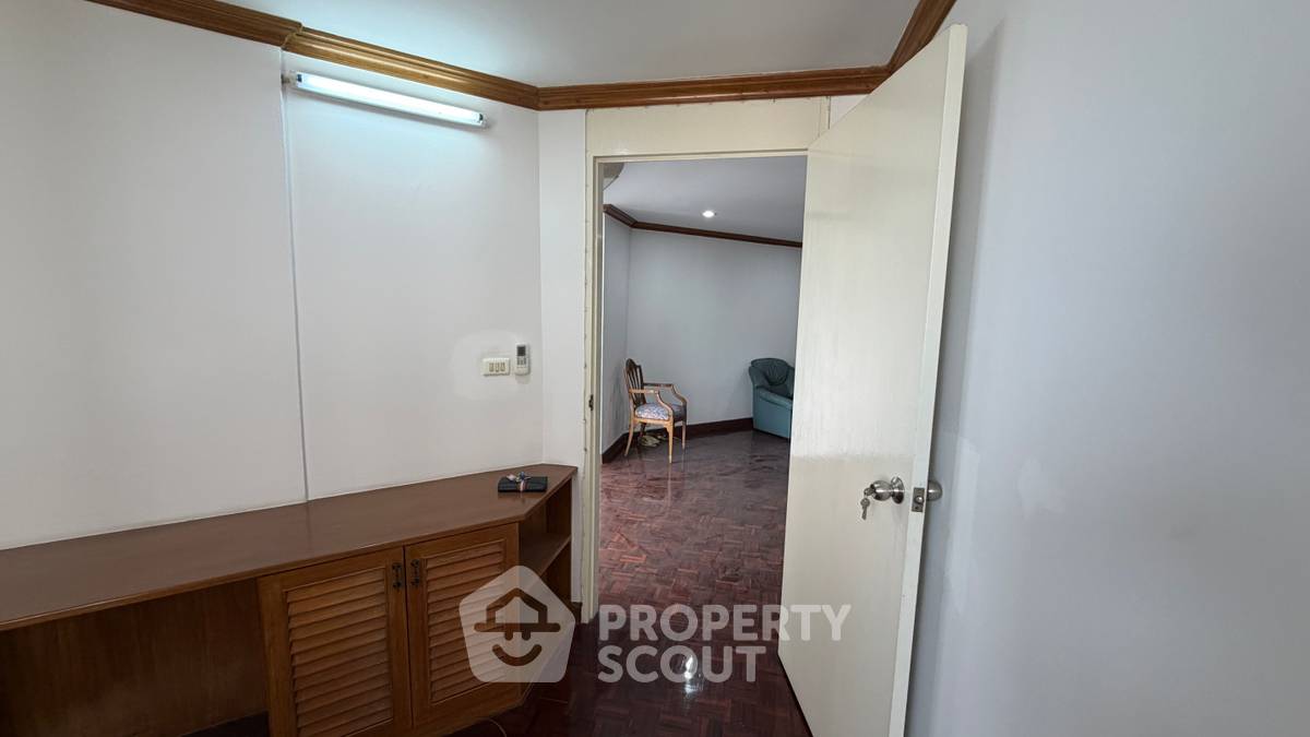 รูป คอนโด 3 ห้องนอน ให้เช่า ที่ ไท่ปิง ทาวเวอร์ส สุขุมวิท 63 ใกล้ ARL รามคำแหง (ID 3054967) - รูปที่ 37/41