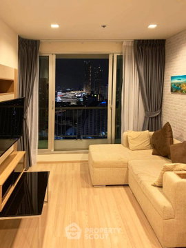 30th-Floor 1-BR Condo At Rhythm Sathorn, 300m To BTS Saphan Taksin (ID 3054676)