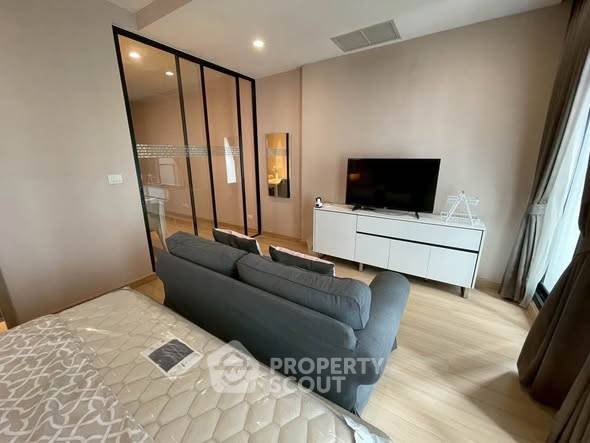 picture 1-BR Condo At Noble Ploenchit, 100m To BTS Phloen Chit (ID 2472683) - 3/10