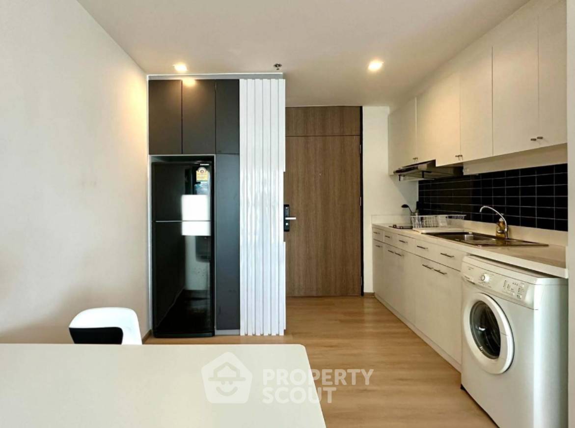 picture 1-BR Noble Remix Condo, 16th-Floor 38 Sqm, 100m to BTS Thong Lor (ID 3051526) - 4/5