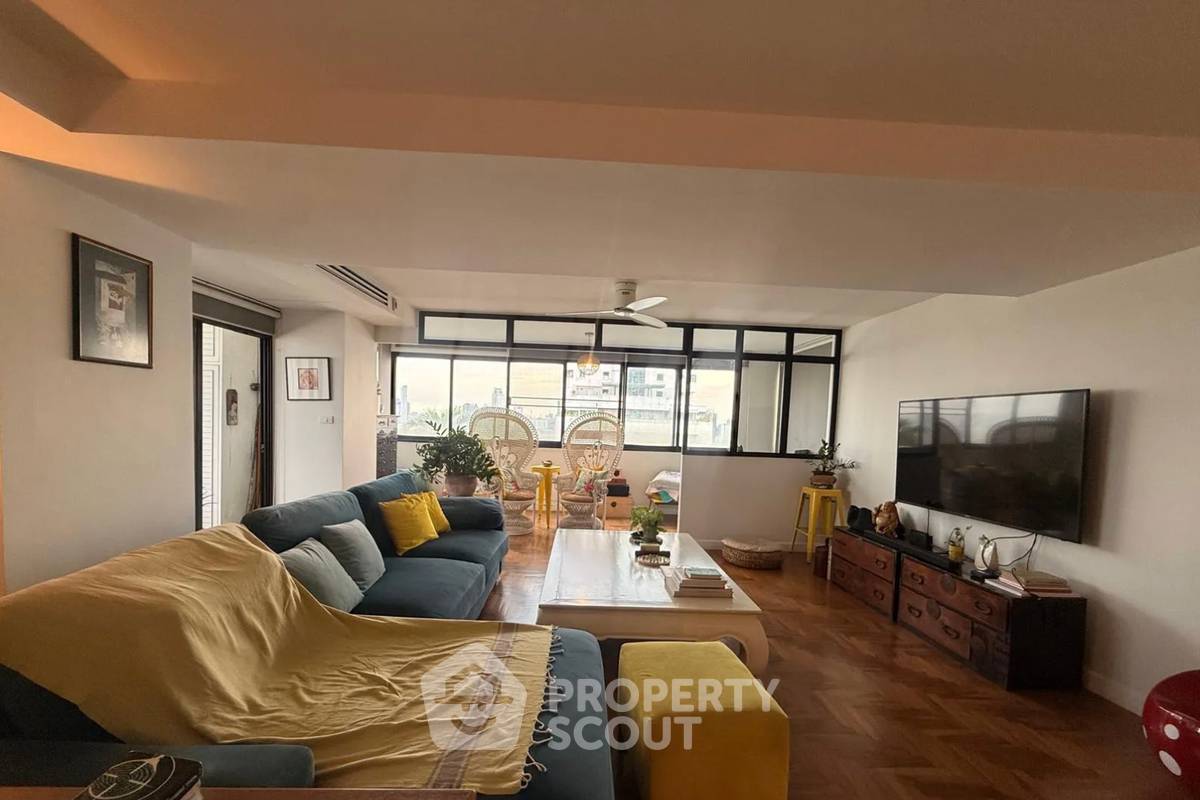 รูป คอนโด 3 ห้องนอน 242 ตร.ม. ชั้น 22 อยู่ Casa Viva ใกล้ BTS เอกมัย ห้องเลี้ยงสัตว์ได้ (ID 3057348) - รูปที่ 2/22