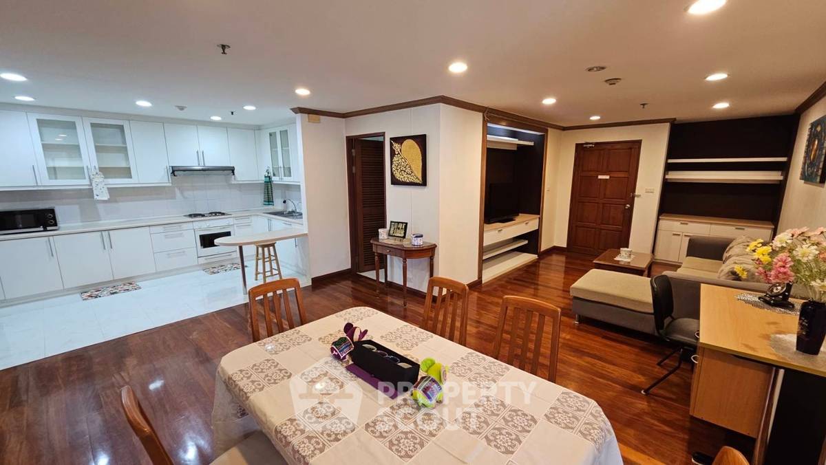 รูป คอนโด 2 ห้องนอน ชั้นสูง 136 ตร.ม. บ้านสวนเพชร ใกล้ BTS พร้อมพงษ์ 200 ม. (ID 1177613) - รูปที่ 2/28