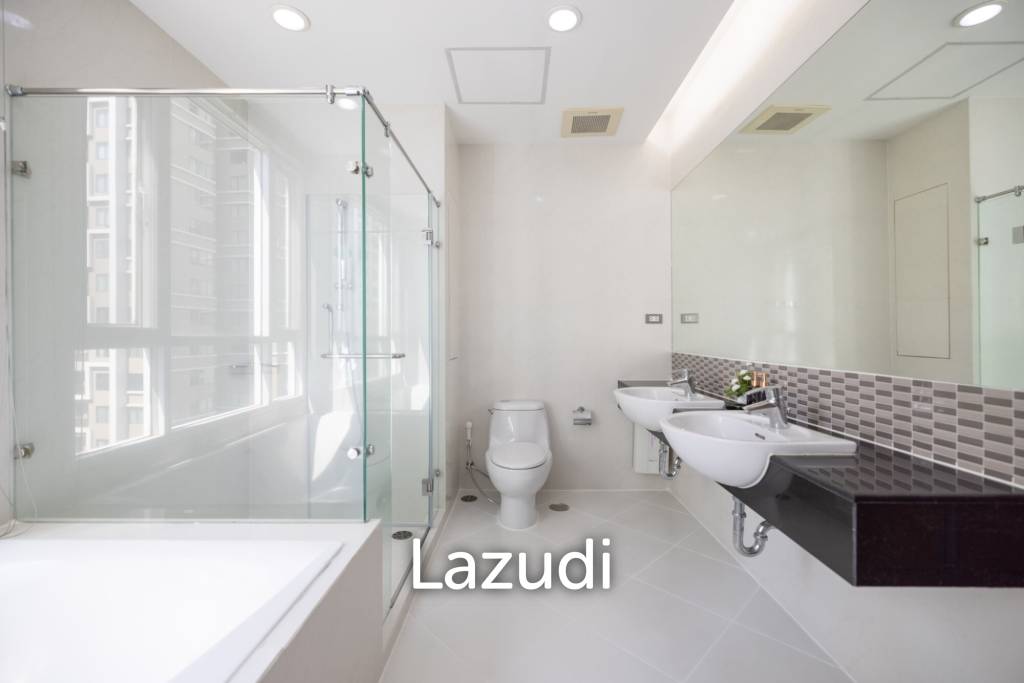 picture 3 Bed 200 Sqm Apartment for Rent - 26/33