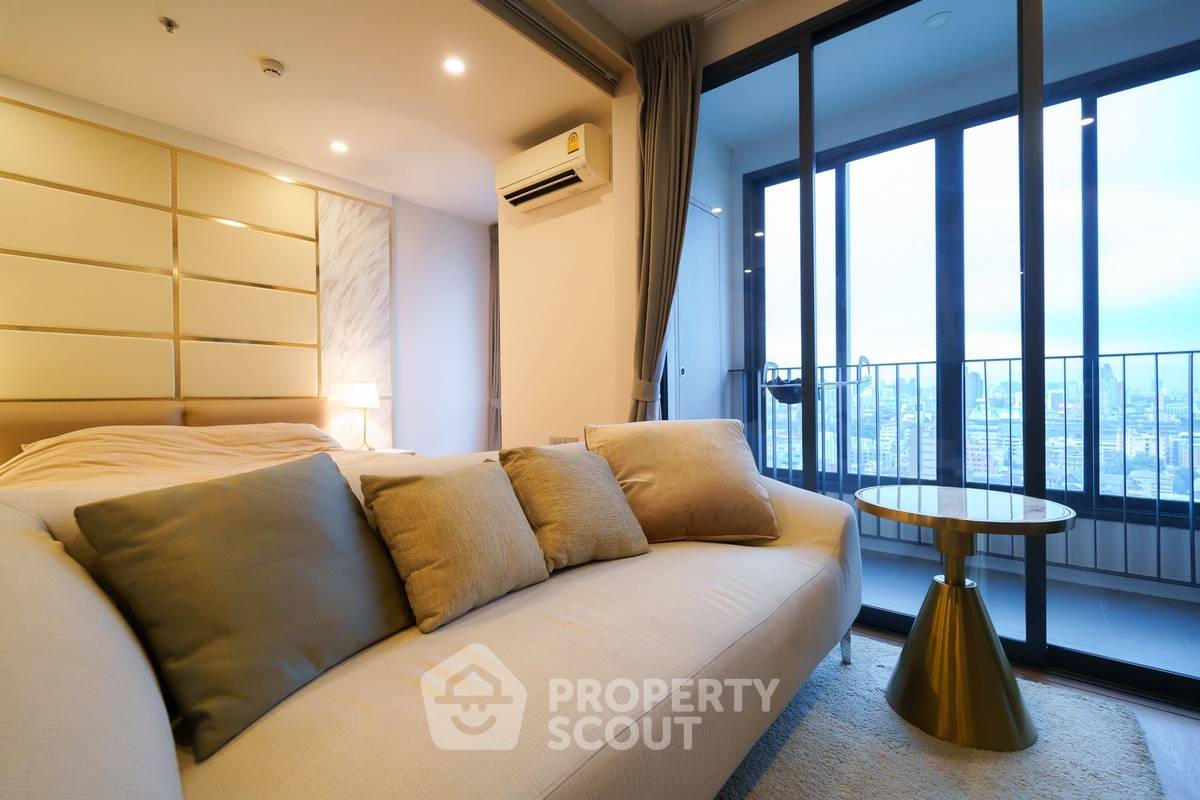 picture High-Floor 1-BR Condo, Q Chid Lom - Phetchaburi, BTS Chit Lom (ID 2008861) - 16/23