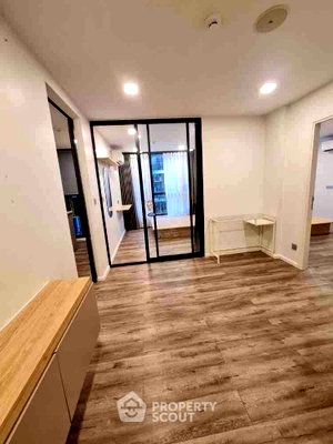 Condos for sale : 2-BR Condo 46 Sqm On 2nd Floor, Atmoz Ratchada-Huaikwang (ID 3043837)