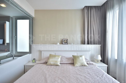 Big discount, full deal Siri At Sukhumvit near BTS Thong Lo