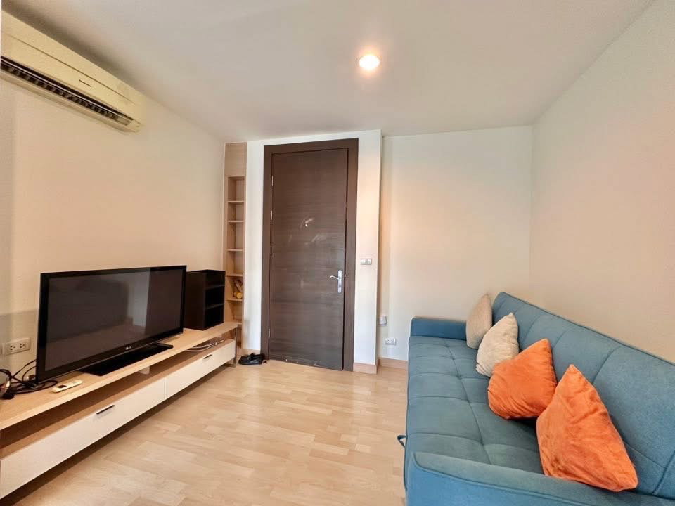 picture For Rent❗️"𝐑𝐇𝐘𝐓𝐇- 𝐑𝐚𝐭𝐜𝐡𝐚𝐝𝐚"  1 Bed 1 Bath Size 46 Sq.m. Near MRT-Ratchadapisek  - 2/15