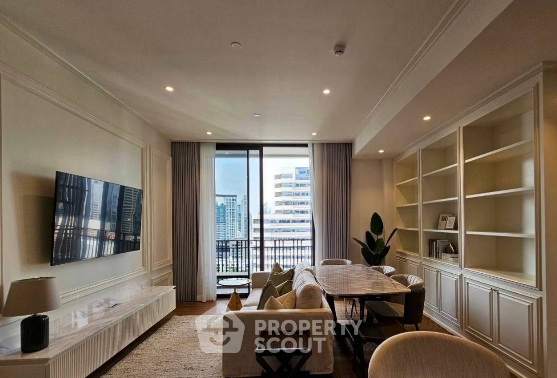 picture High-Floor 2-BR 86 Sqm At Muniq Langsuan, BTS Ratchadamri (ID 3054113) - 1/12