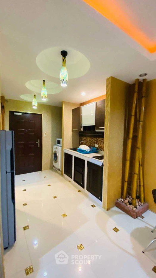 picture Well-Priced 1-BR Condo, View Talay 7 Jomtien, 20th-Floor (ID 2165362) - 5/16