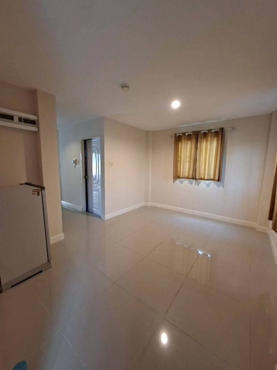 รูป 🏡 ด่วน! ให้เช่าบ้านแฝด ในตัวเมือง อยู่หลังโรงเรียนปริ้น ทำเลดีมาก เดินทางสะดวก พร้อมเฟอร์นิเจอร์ครบชุด - รูปที่ 9/9