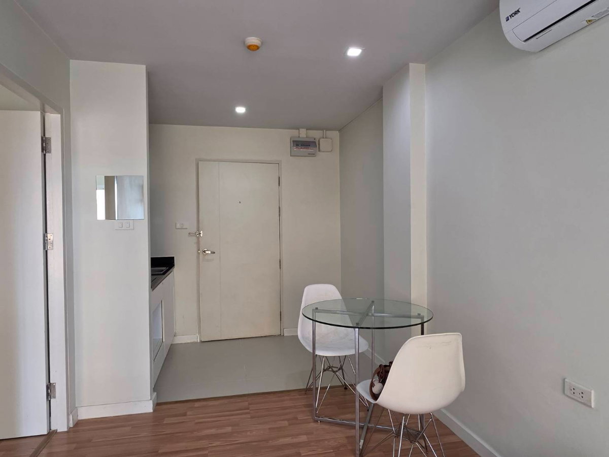 picture For Rent🚝 We condo Ekkamai-Ramintra Fully  (Near MRT Pink Line) 📱Line: @promptcondo - 5/25