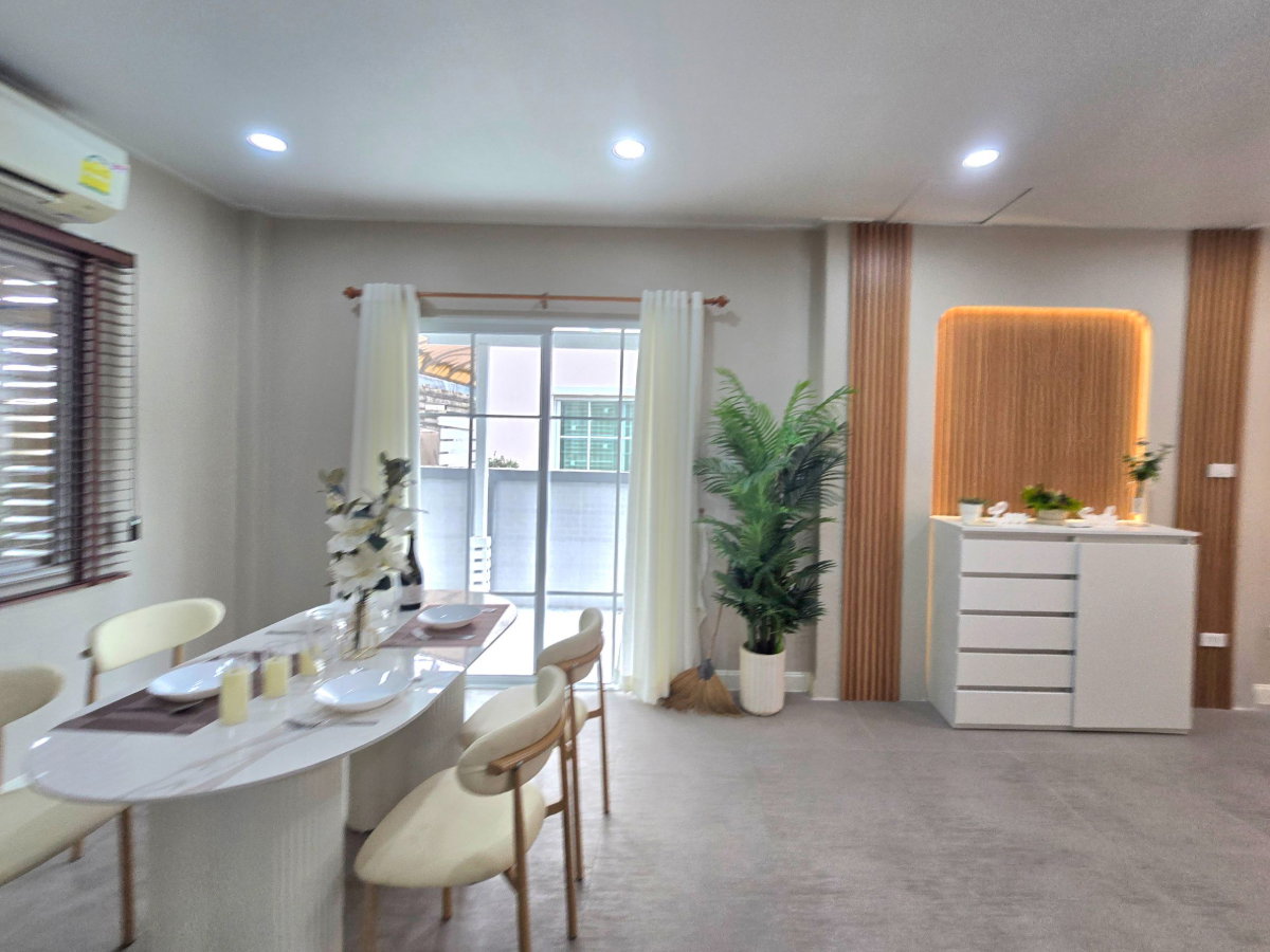 รูป บ้านแต่งใหม่ สวยสด ทำเลดี บ้านฟ้าปิยรมย์ พรีเมียร์ พาร์ค เฟส10 ลำลูกกาคลอง 6 บึงคำพร้อย ปทุมธานี เลขที่ 65/321 ซอย9 หันหน้าทิศเหนือ - รูปที่ 21/40