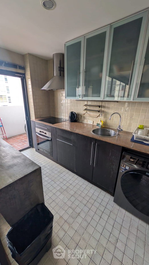 picture High-Floor 2-BR 104 Sqm At Icon 3 Condo, Thong Lo (Ready To Move In) (ID 3051274) - 8/9