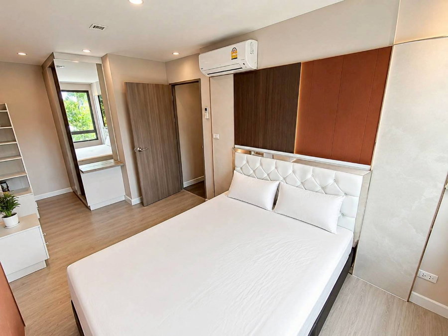 รูป 🏡 Metro Luxe Ratchada 2 ห้องนอน ห้องกว้างพร้อมอยู่ ✨ ใกล้ MRT ห้วยขวาง 🚆 เหมาะอยู่คู่ ครอบครัว หรือแชร์กับเพื่อน 💖 20K - รูปที่ 4/7